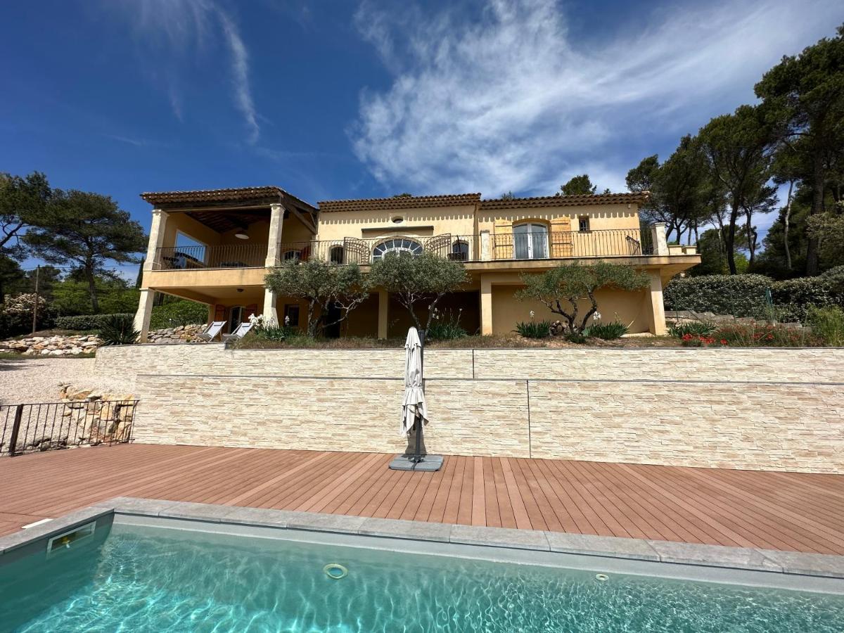 Villa Lumineuse Avec Piscine Clim 1Ere Etage Vue Panoramique Sur Les Montagnes Sur Le Site De La Sainte-Victoire Le Tholonet Zewnętrze zdjęcie
